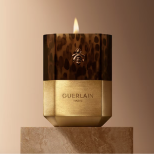 Scented candle from THE GUERLAIN ART OF LIVING EXPRESSED IN SIX SCENTS FROM THE GUERLINADE. Here, with the Mahogany jar.