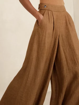 Editor's Pick: Flowing linen wide-leg pant from Banana Republic.