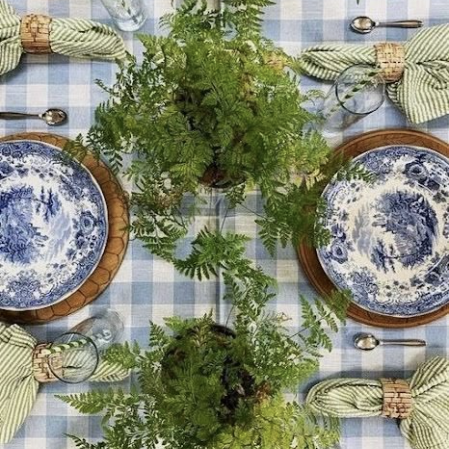 Table setting green and blue decor fresh spring Italian Spode